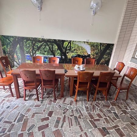 Plum Inn 2 Чічі Екстер'єр фото