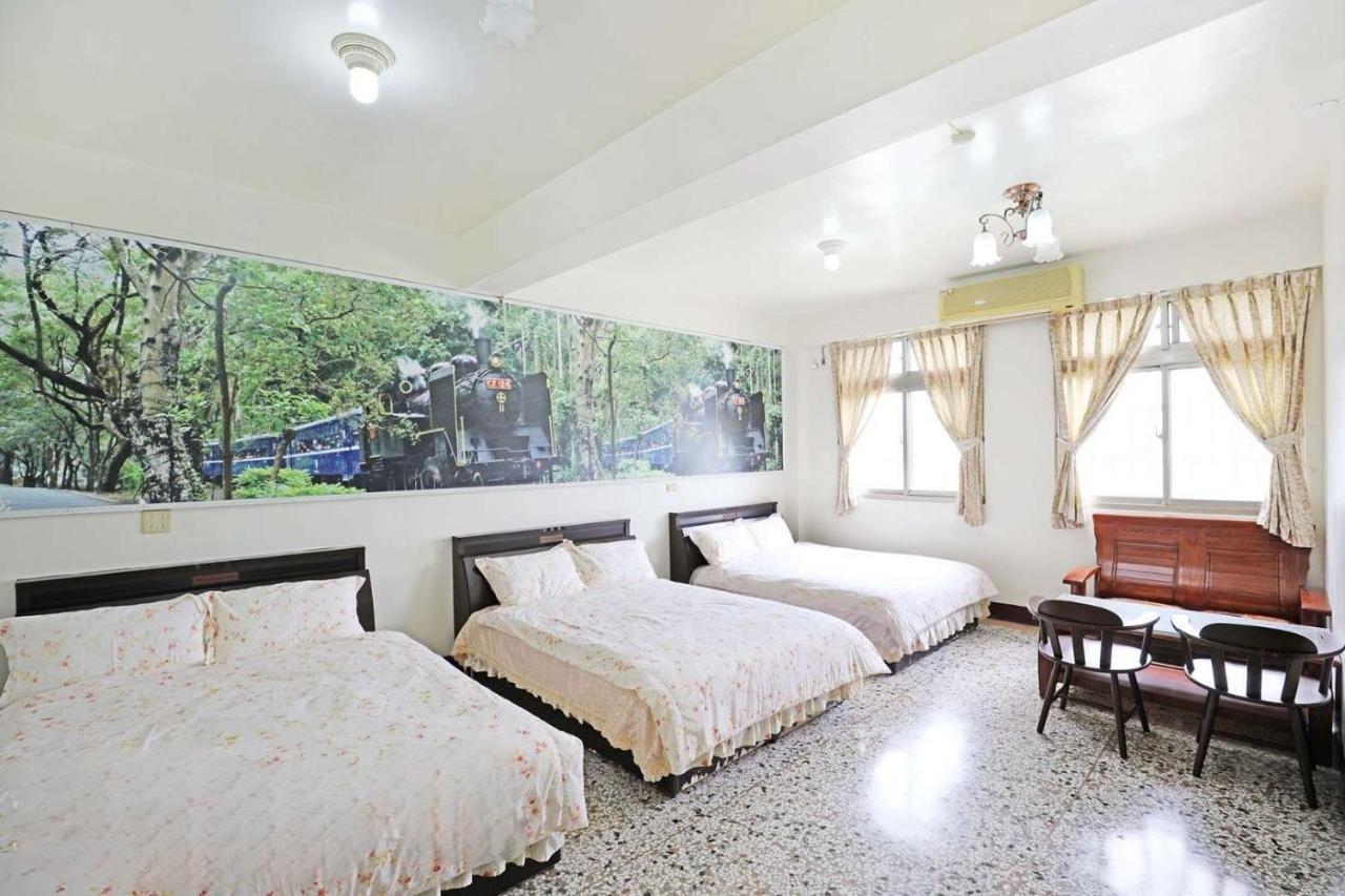 Plum Inn 2 Чічі Екстер'єр фото