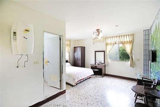 Plum Inn 2 Чічі Екстер'єр фото